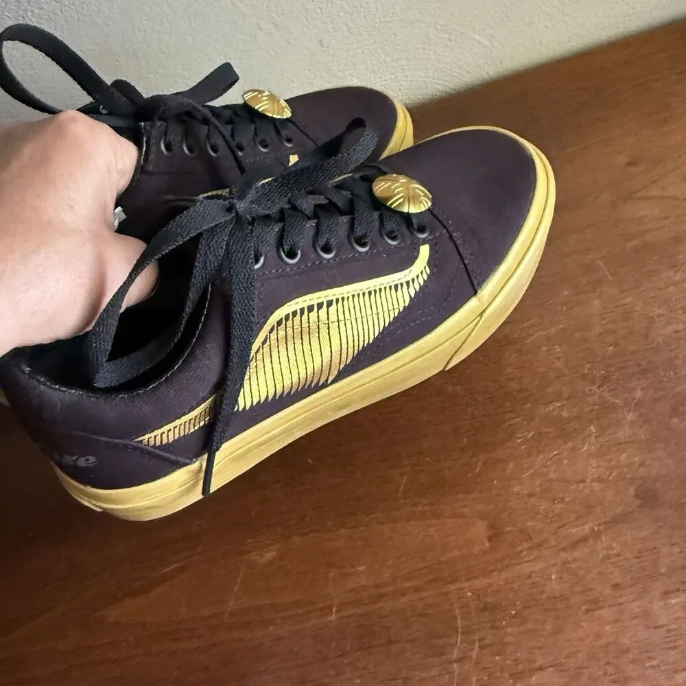 Harry Potter Quidditch Sneakers Black & Gold Sz 5 Men / 6.5 Women
